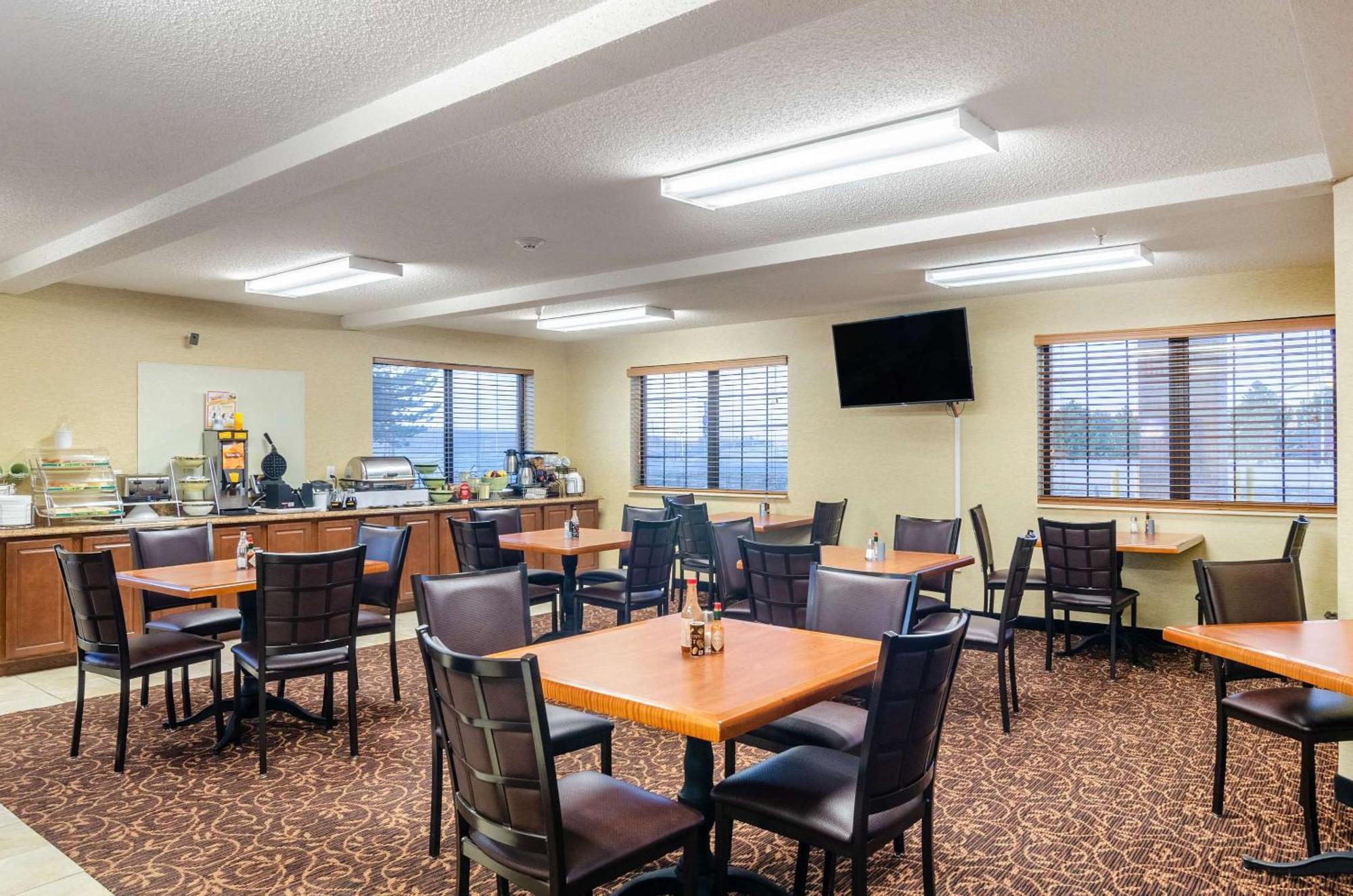 Quality Inn Goodland I-70 Экстерьер фото