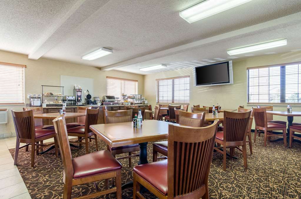Quality Inn Goodland I-70 Ресторан фото